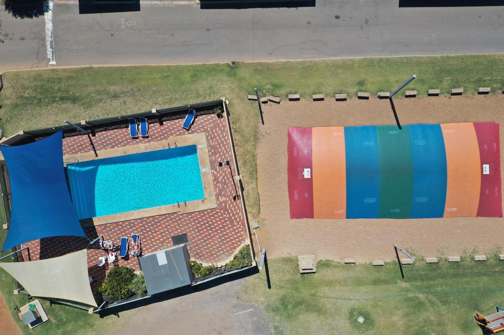 Belair Gardens Caravan Park Geraldton Bagian luar foto