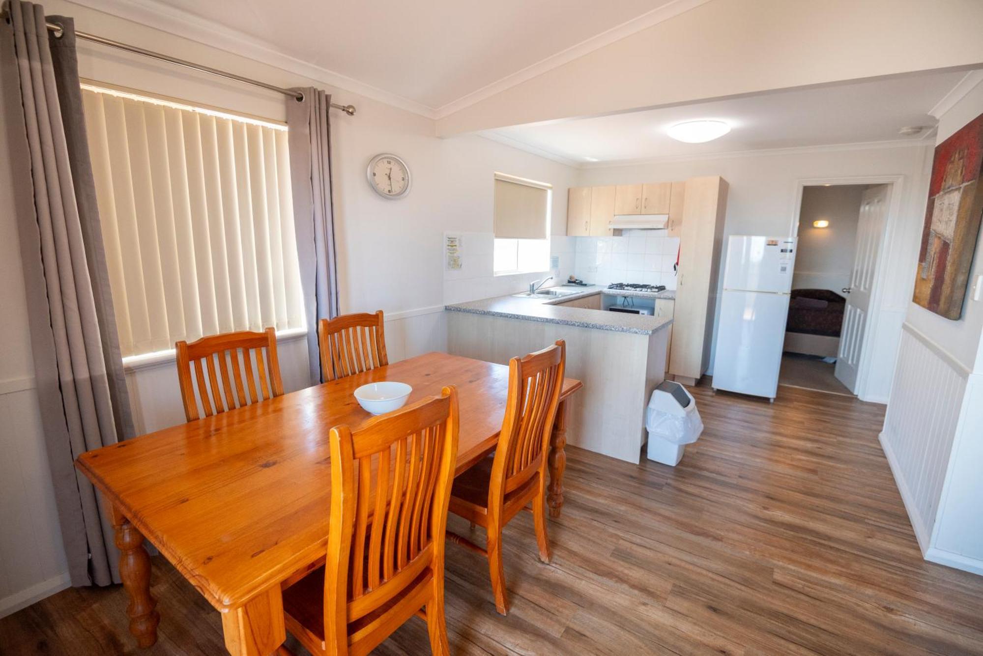 Belair Gardens Caravan Park Geraldton Bagian luar foto