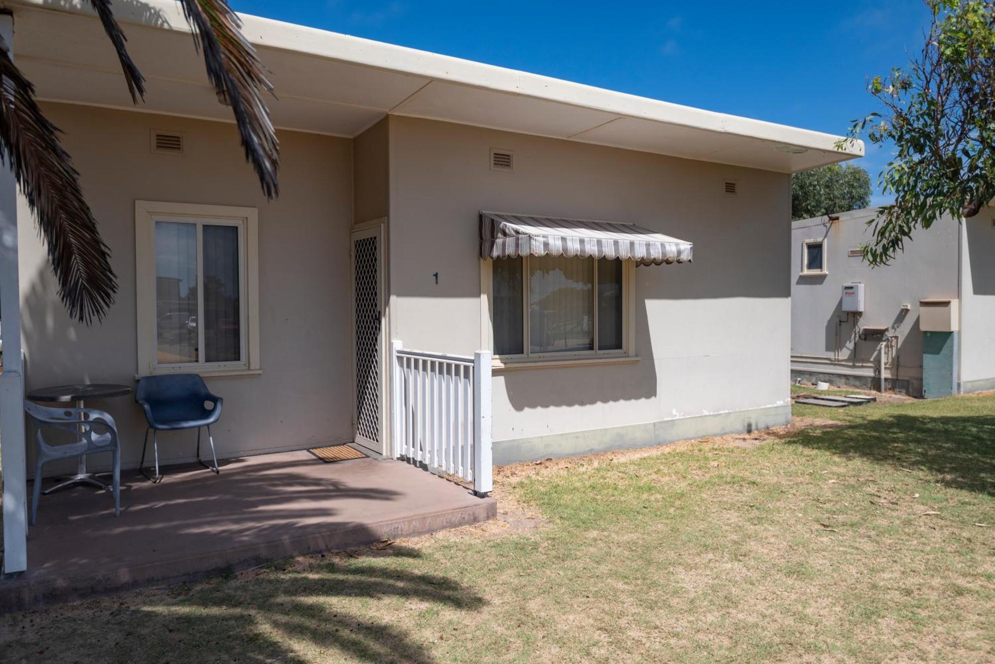 Belair Gardens Caravan Park Geraldton Bagian luar foto