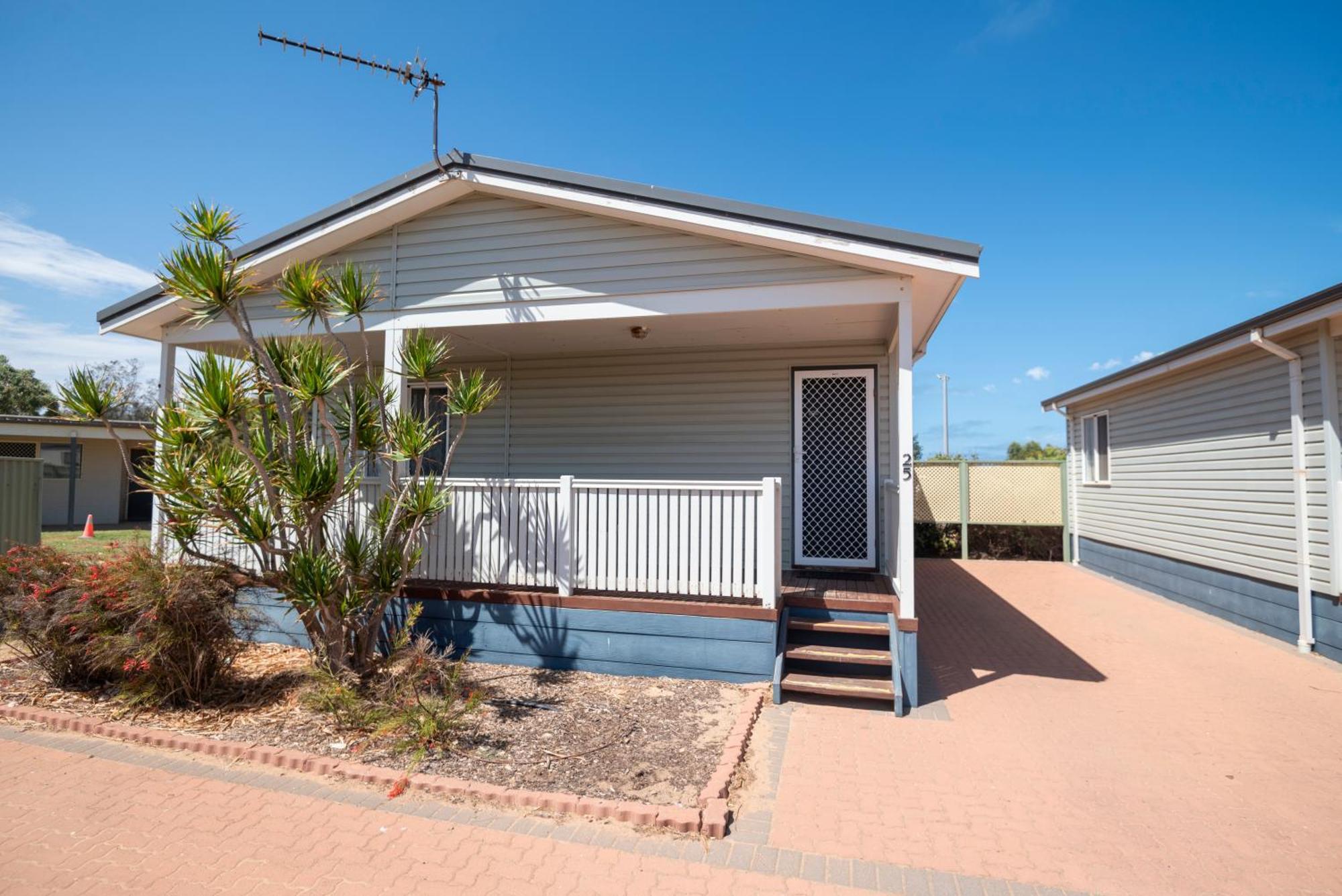 Belair Gardens Caravan Park Geraldton Bagian luar foto