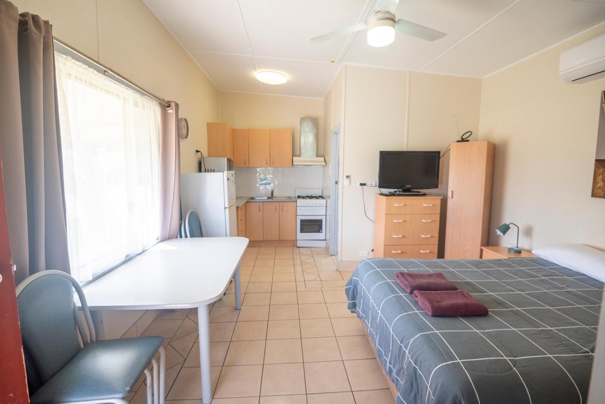 Belair Gardens Caravan Park Geraldton Bagian luar foto