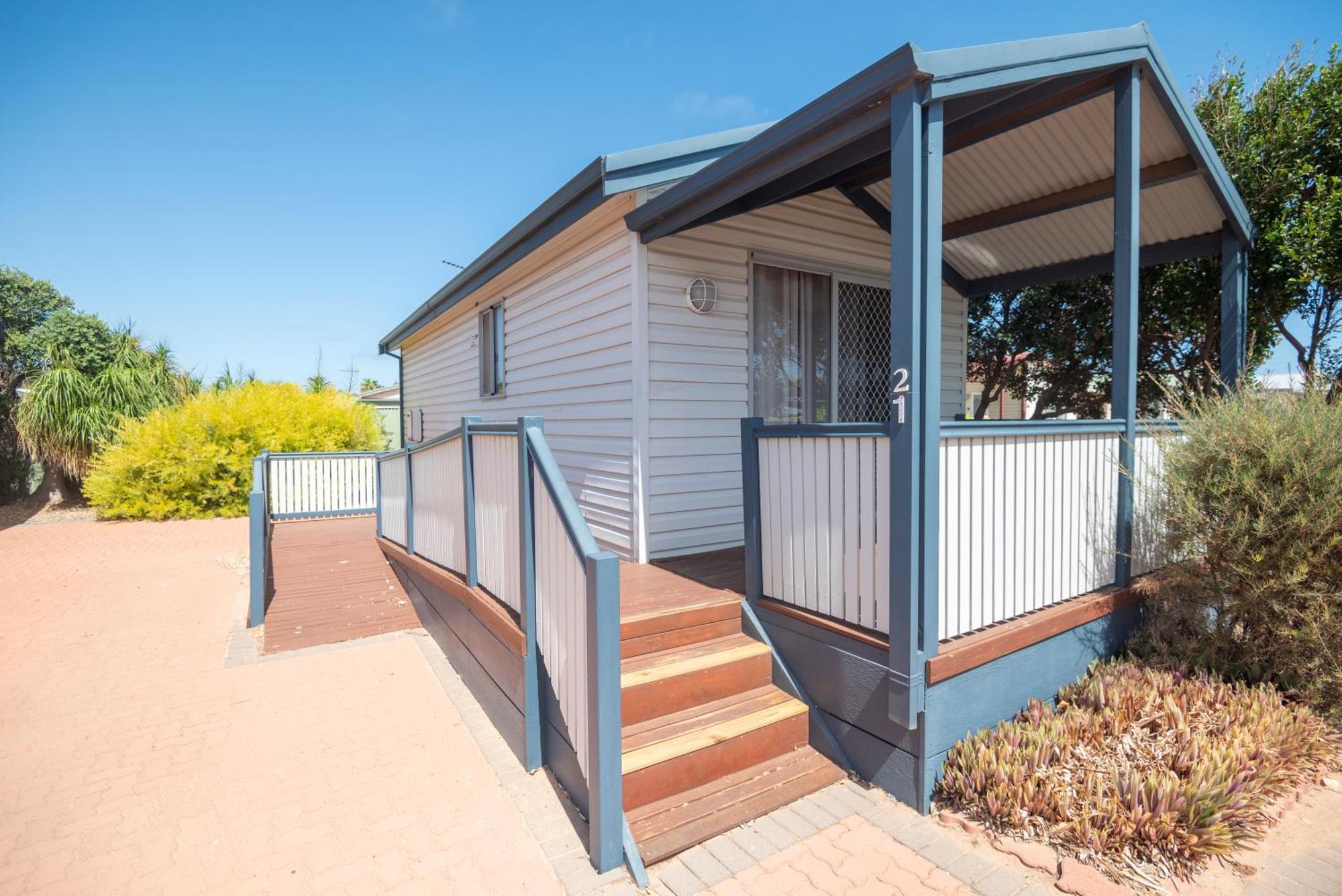 Belair Gardens Caravan Park Geraldton Bagian luar foto