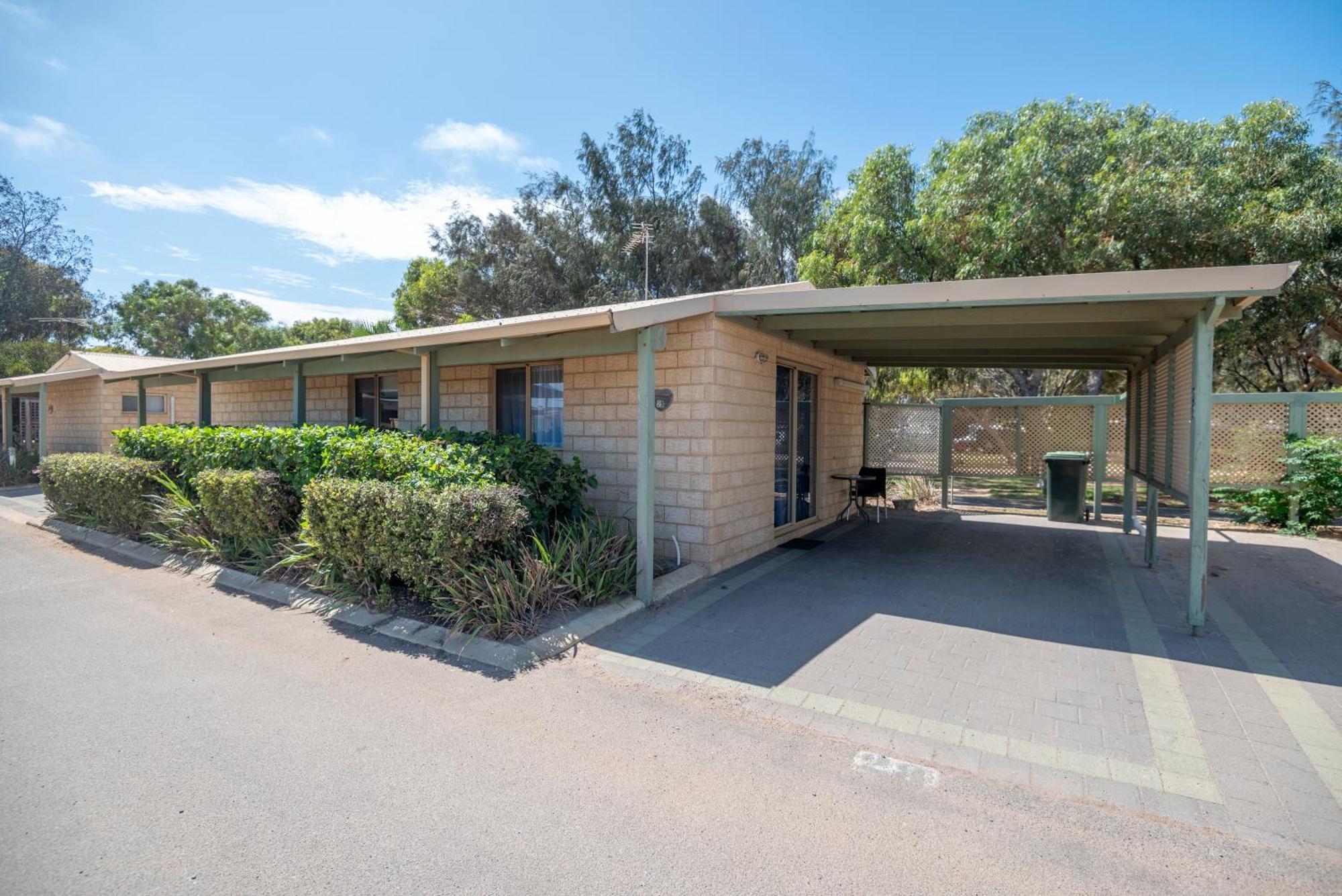 Belair Gardens Caravan Park Geraldton Bagian luar foto